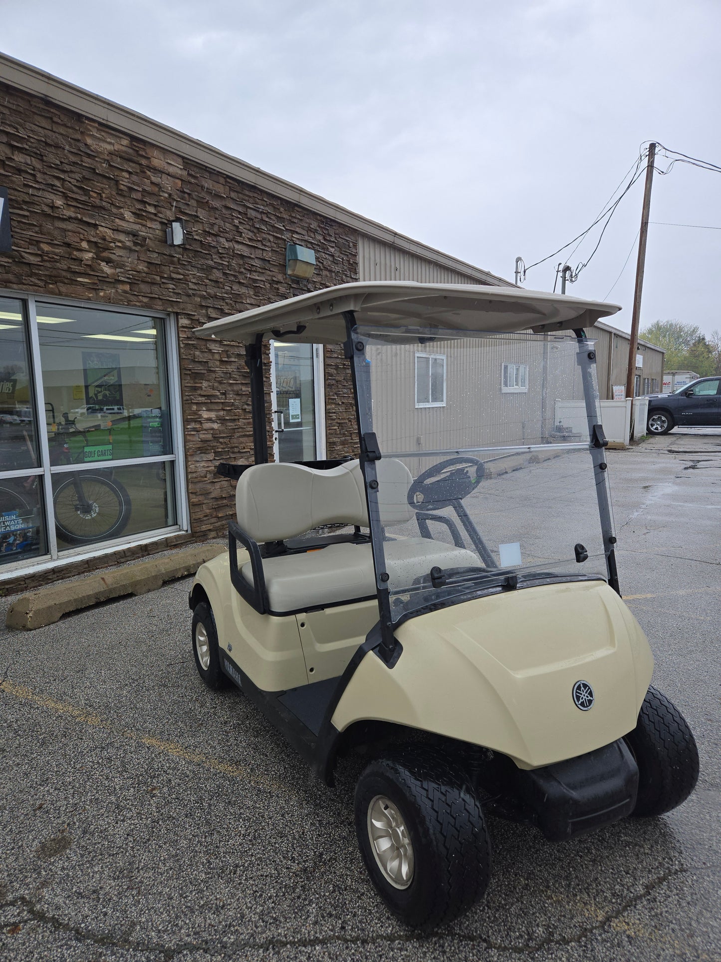 Yamaha - Used 2019 Drive 2 Gas EFI