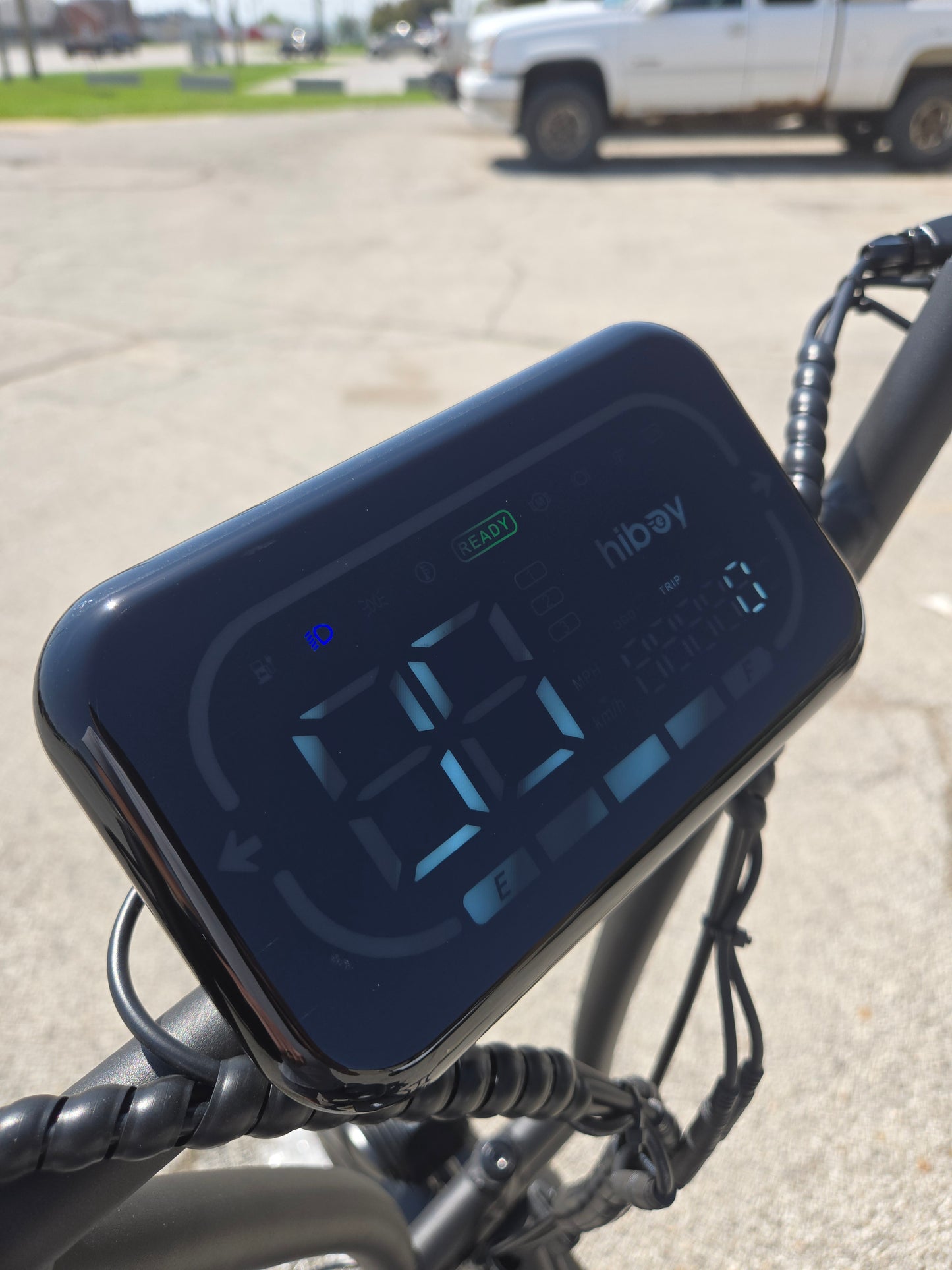 Hiboy U2 Pro Electric Scooter with 16" Fat Tires - From your friendly scooter store | EzipNzoom!