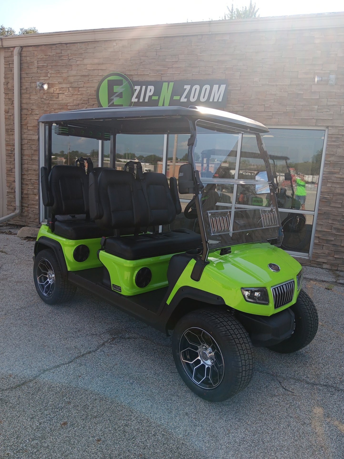 D5 Ranger 4 Lime Green – Electric LSV | EzipNzoom Des Moines