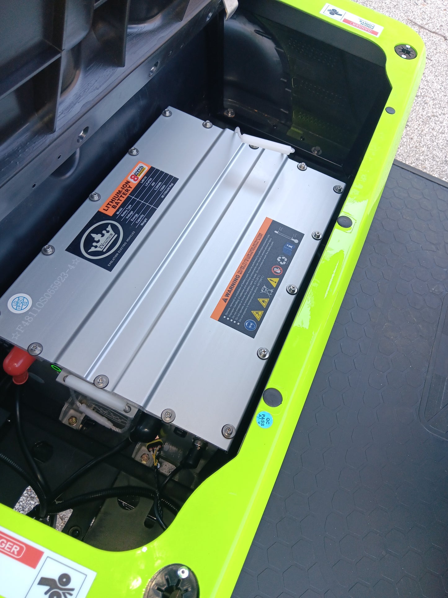 D5 Ranger 4 Lime Green – Electric LSV | EzipNzoom Des Moines