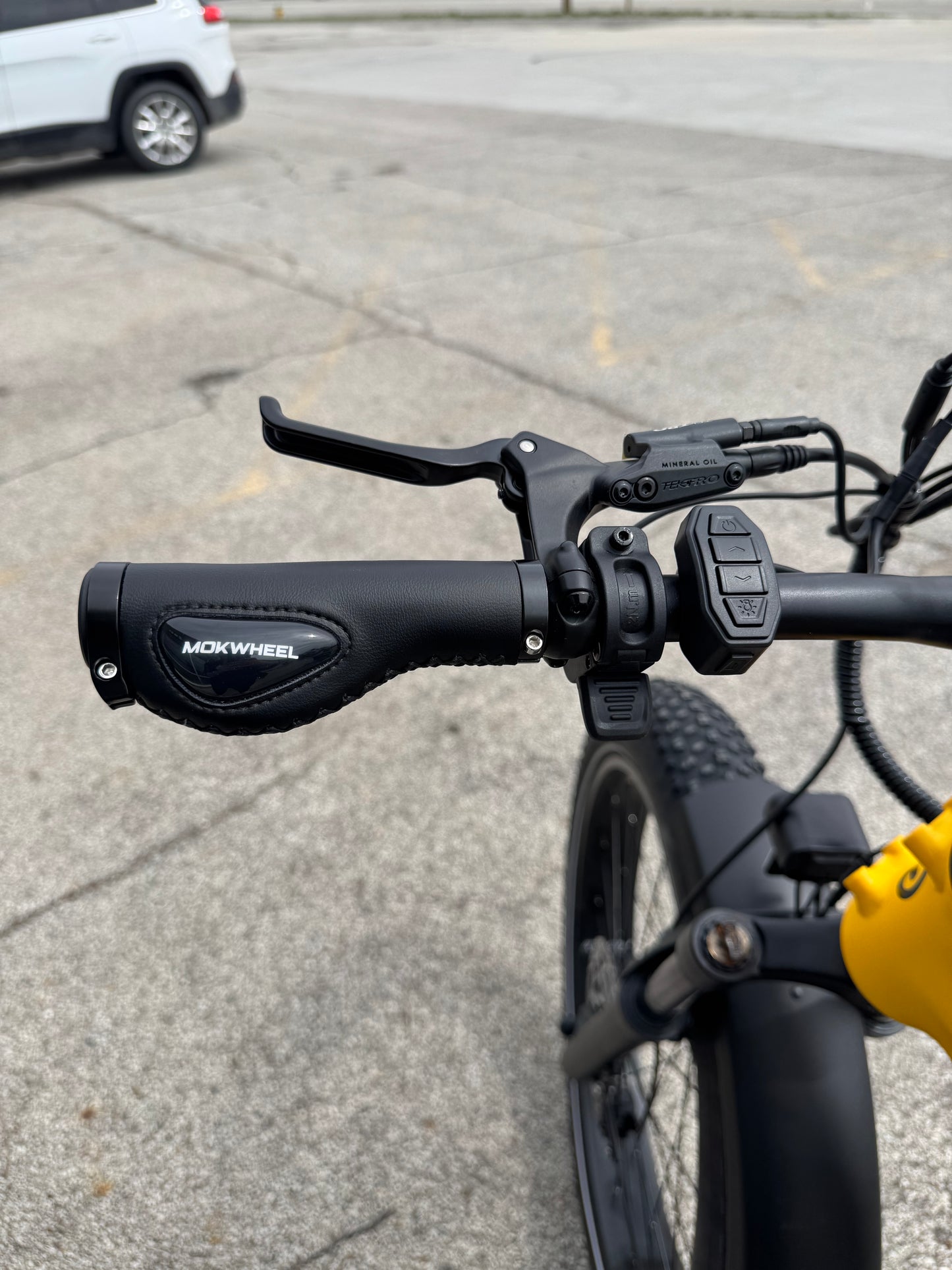Powerfull Electric Mountain Bike | Mokwheel Obsidian in Black/Yellow