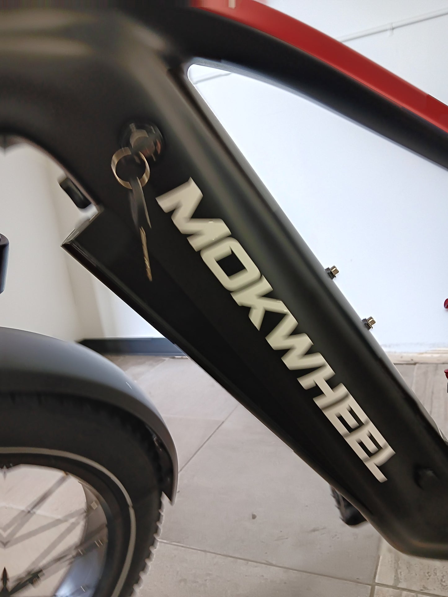 Powerfull Electric Mountain Bike | Mokwheel Obsidian in Black/Red
