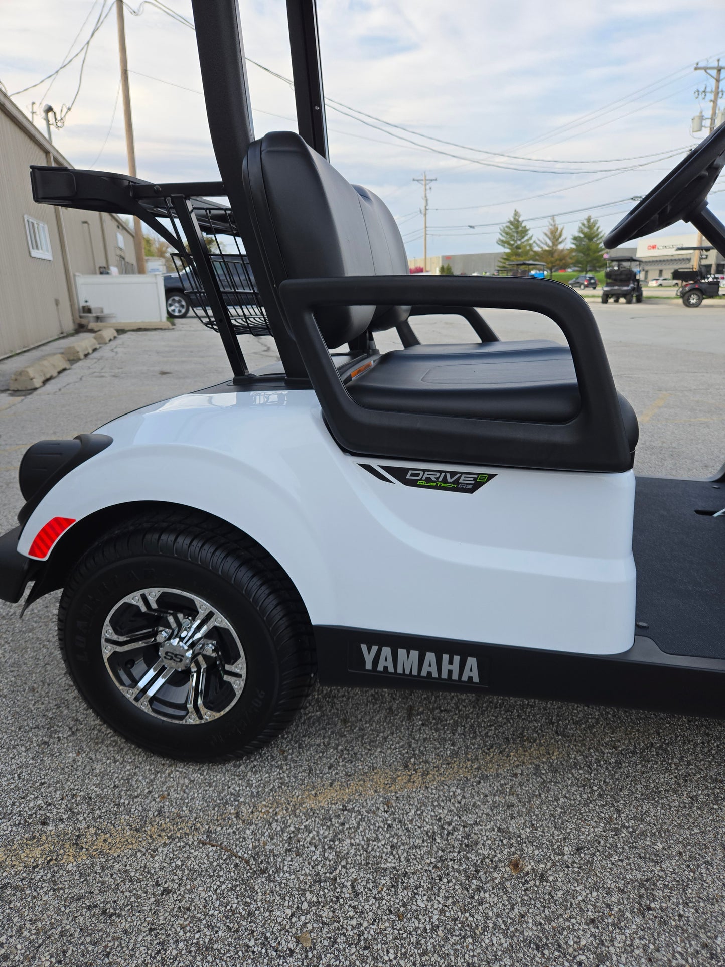 Yamaha - NEW 2024 Drive2 Gas in Glacier White