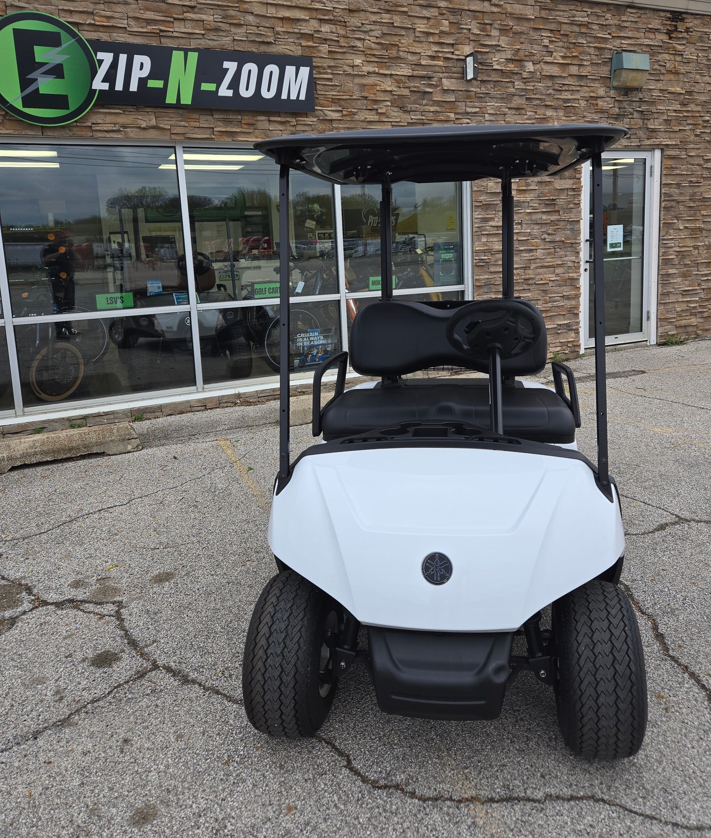 Yamaha - NEW 2024 Fleet Drive2 Gas in Glacier White