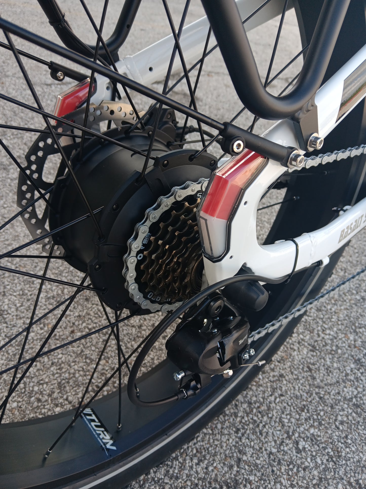 Electric ST Mountain Bike | Mokwheel Basalt Step Through 2.0 White