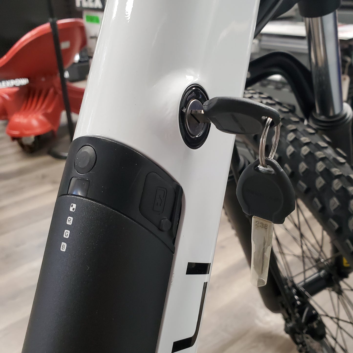 Electric Bike | Bintelli E2 White