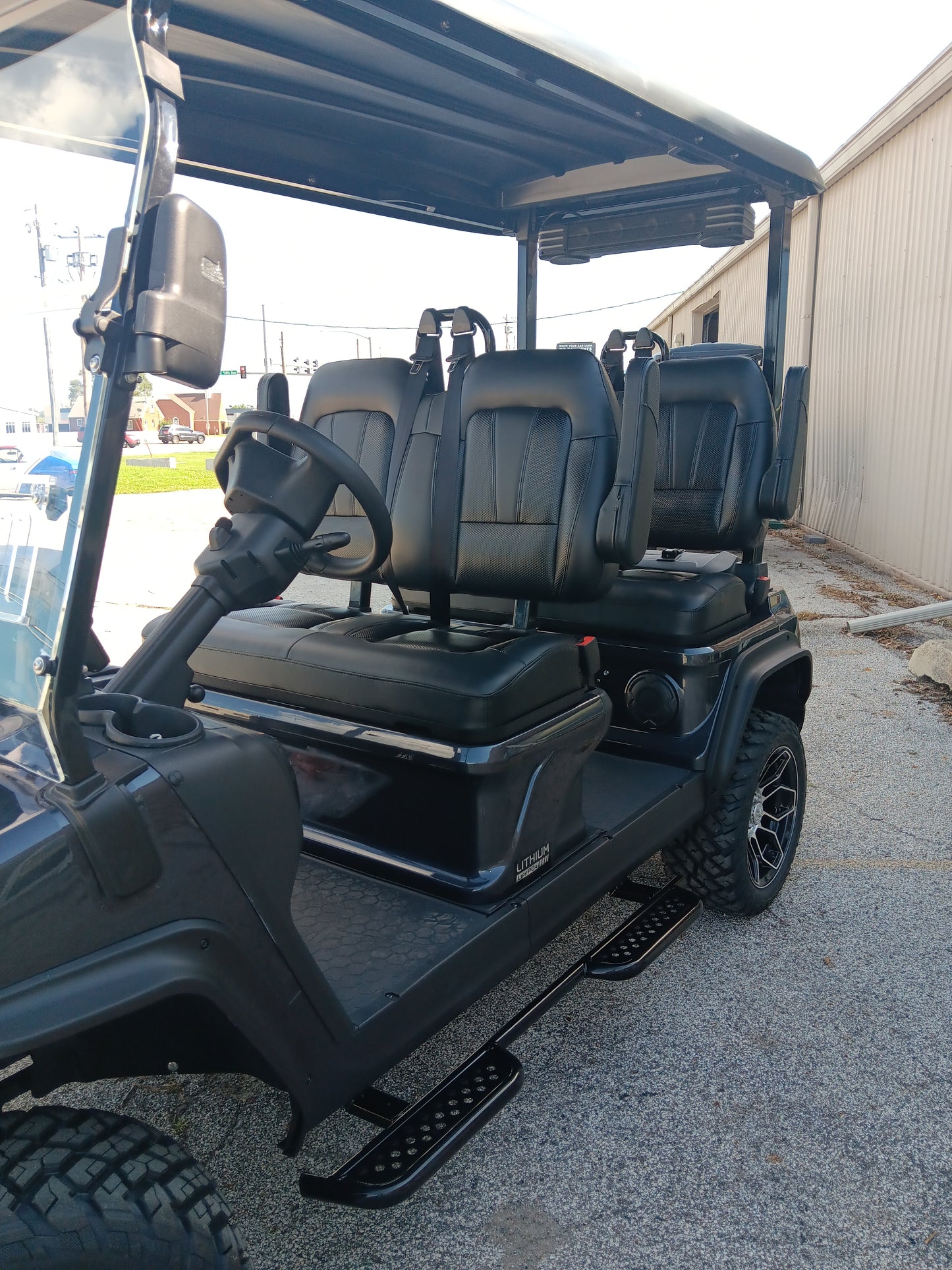 D5 Maverick 4 Arctic Grey – Electric LSV | EzipNzoom Des Moines