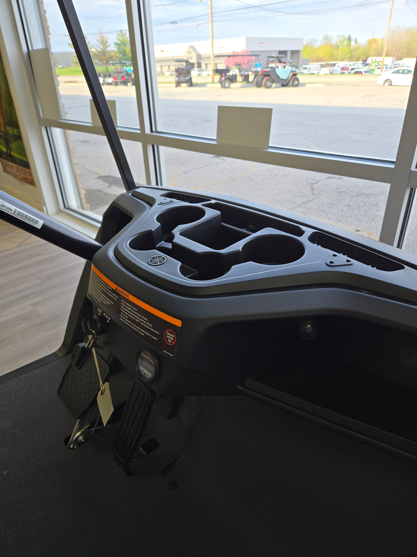 Yamaha - NEW 2025 Drive 2 Qietech Gas PTV in Titan