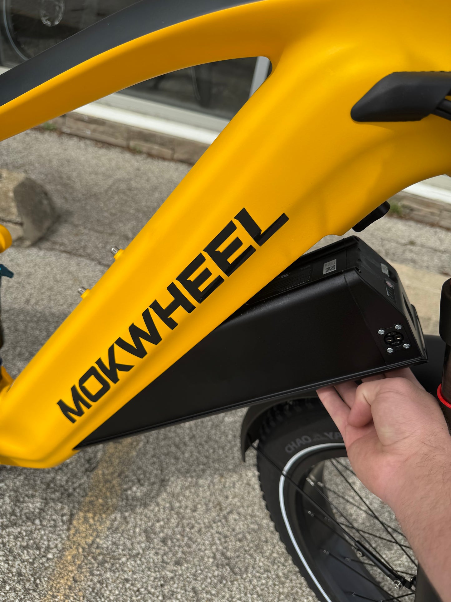 Powerfull Electric Mountain Bike | Mokwheel Obsidian in Black/Yellow