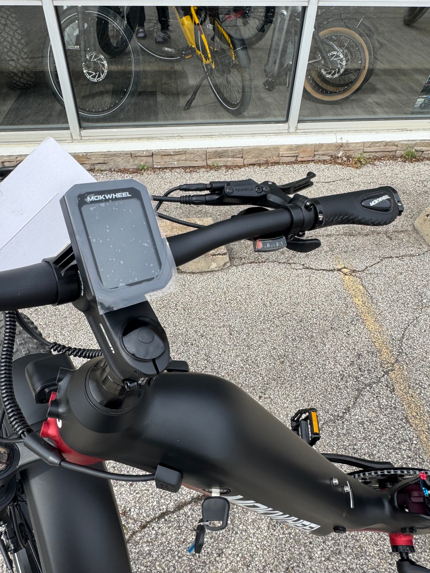 Powerful Electric Mountain Bike | Mokwheel Obsidian ST in Red/Black