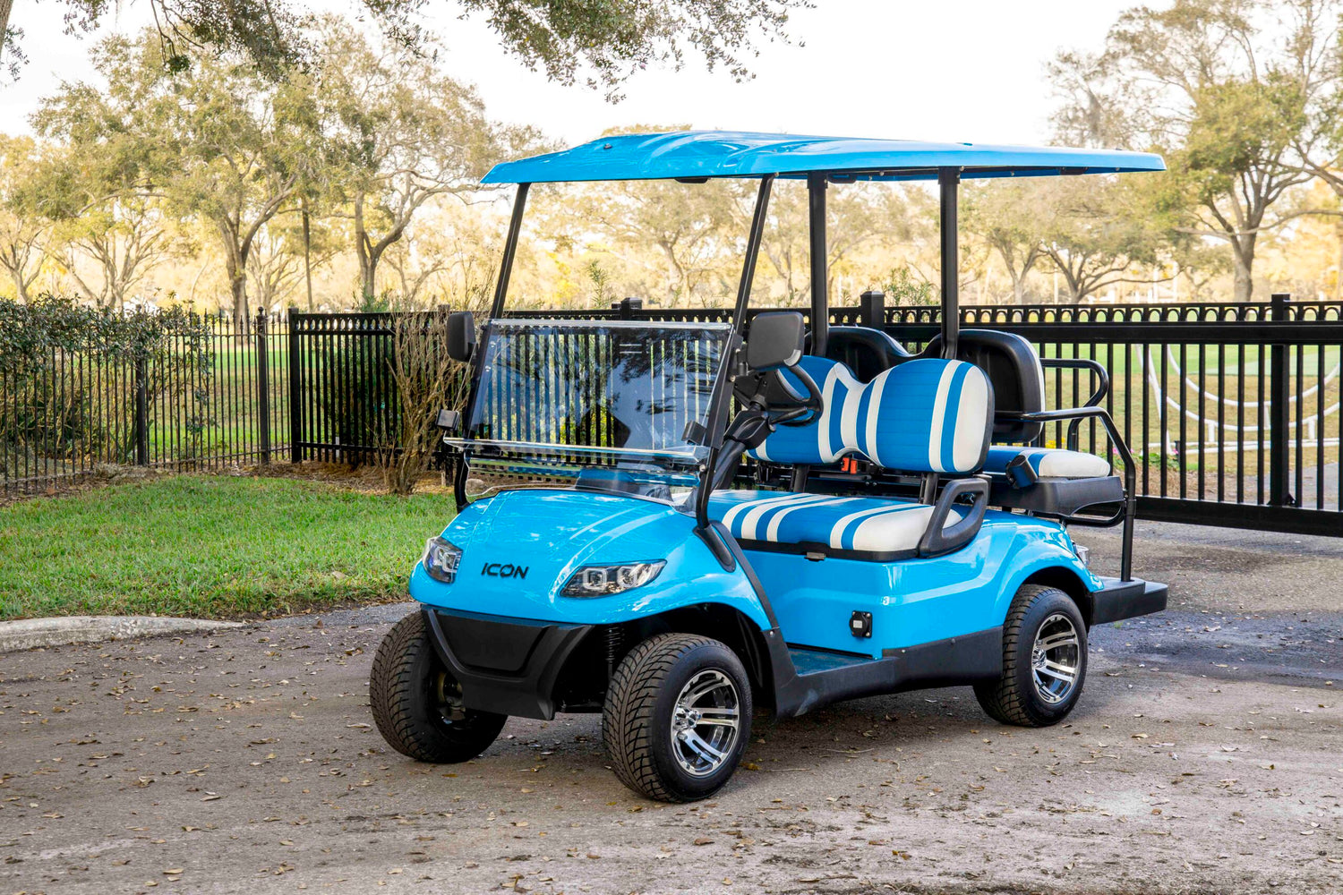 Blue 4-seater electric golf cart