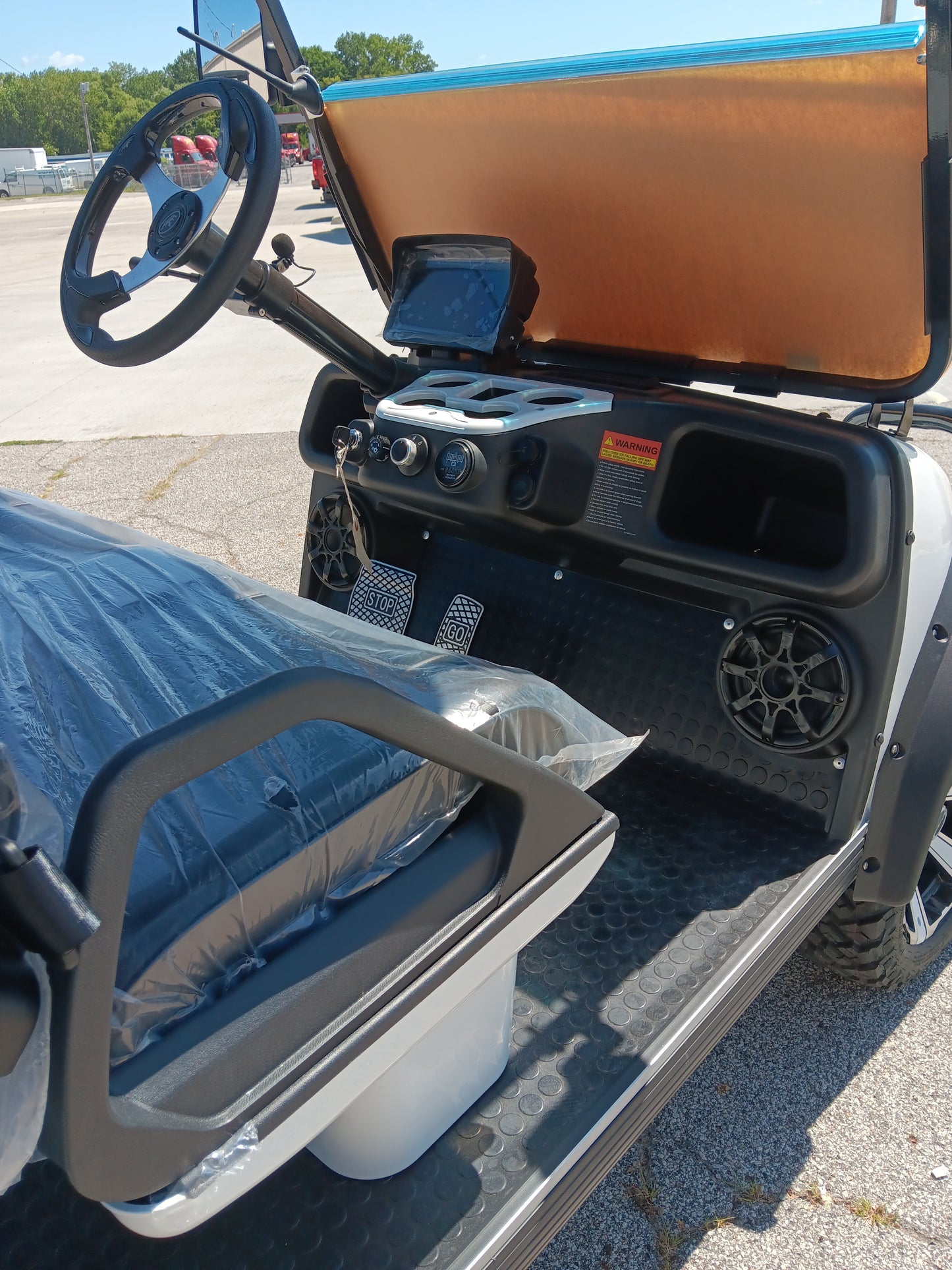 Forester 6 | 6-Person Lifted Golf Cart in White