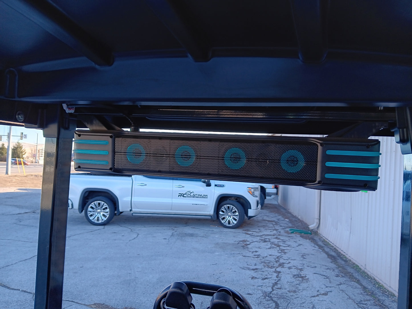 D5 Maverick 4 Arctic Grey – Electric LSV | EzipNzoom Des Moines