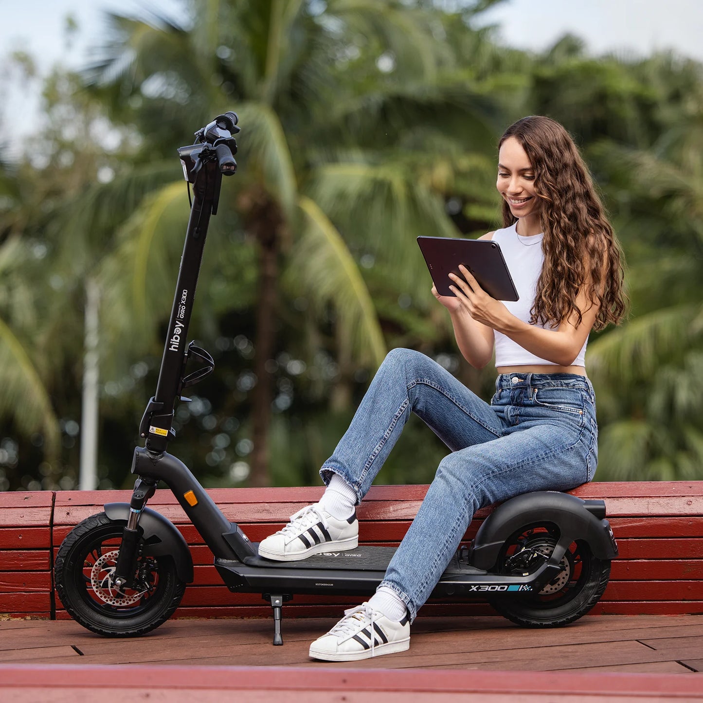 Hiboy X300 Electric Scooter – Cooler than Cool!